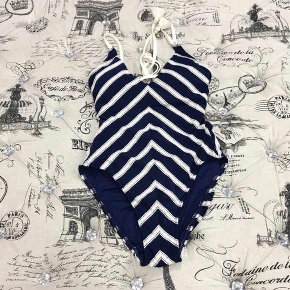 NWOT Robin Piccone Abi One-Piece Swimsuit - Picture 3 of 6